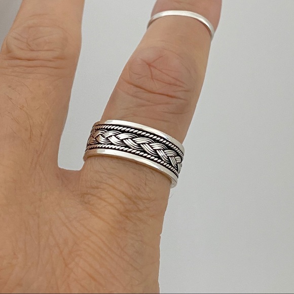Sterling Silver Unisex Braided Band, Wedding Banbs, Silver Ring, Braid Rings - Picture 4 of 8